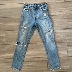 Distressed Light Blue Abercrombie and Fitch Jeans Simone high rise slim